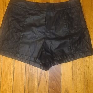 Forever 21 Black Faux Leather Shorts Sz M